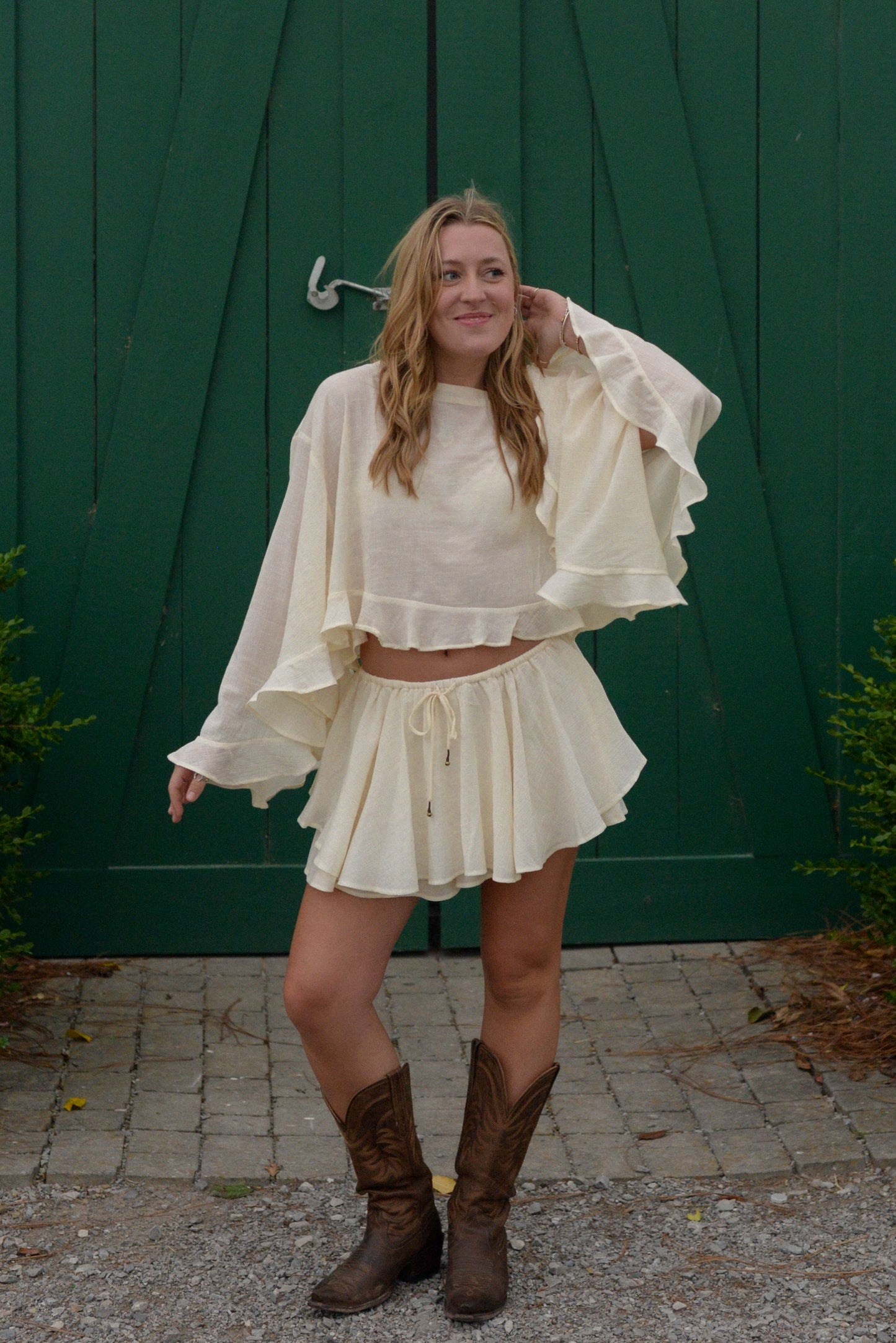 SHEA RUFFLE SET TOP
