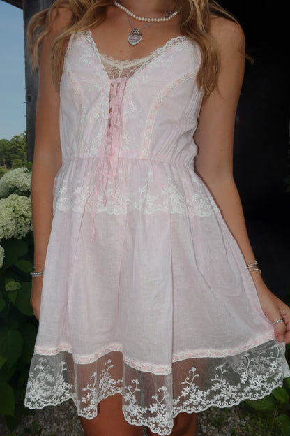 MEGAN LACE MINI
