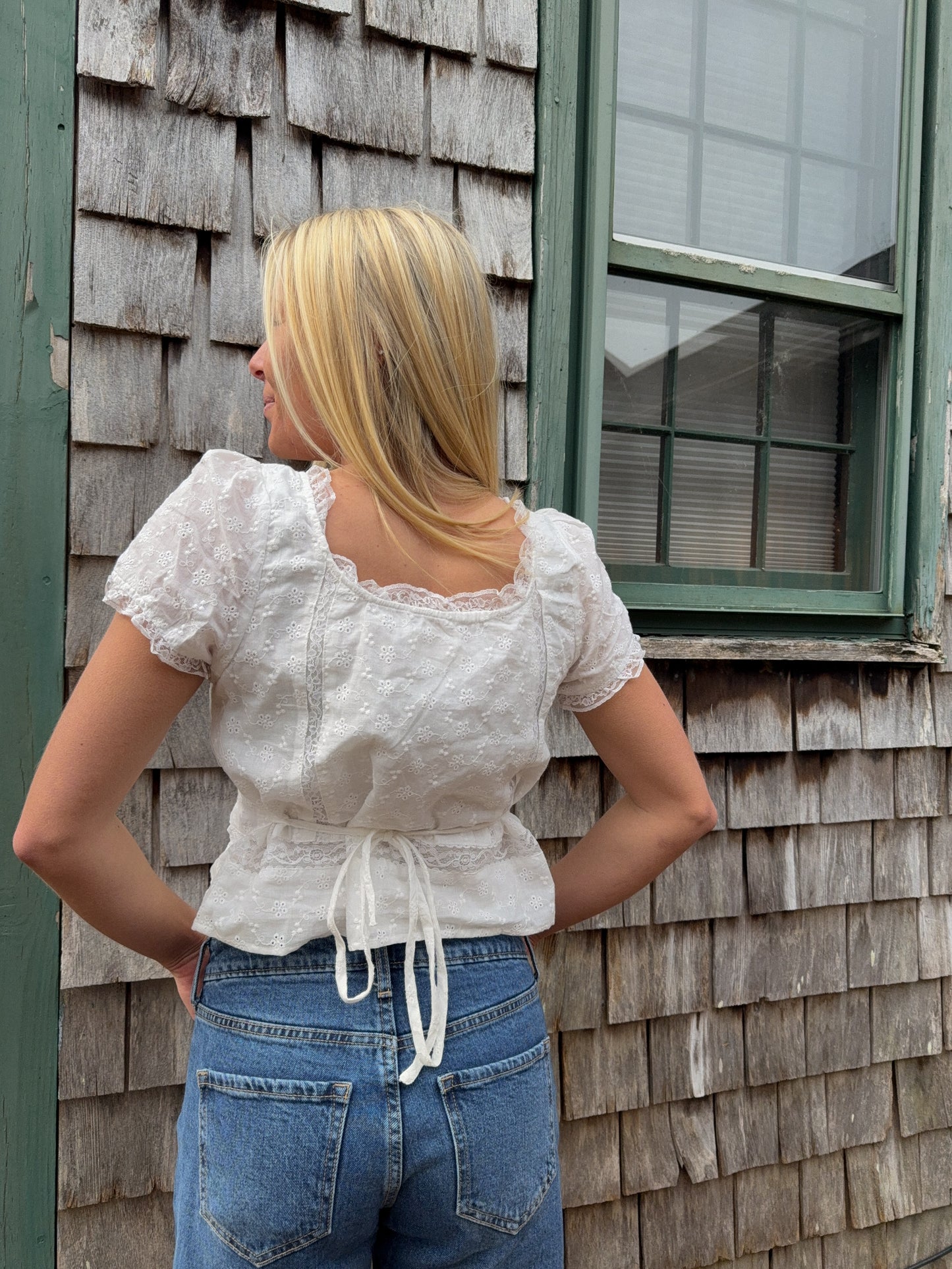 DAISY LACE BLOUSE