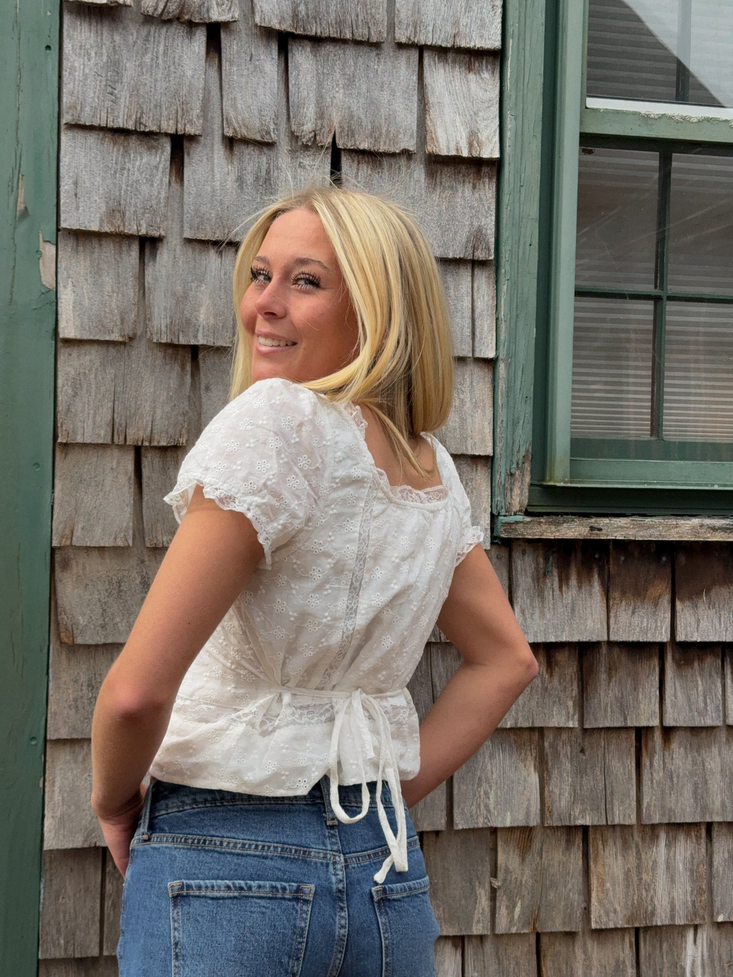 DAISY LACE BLOUSE