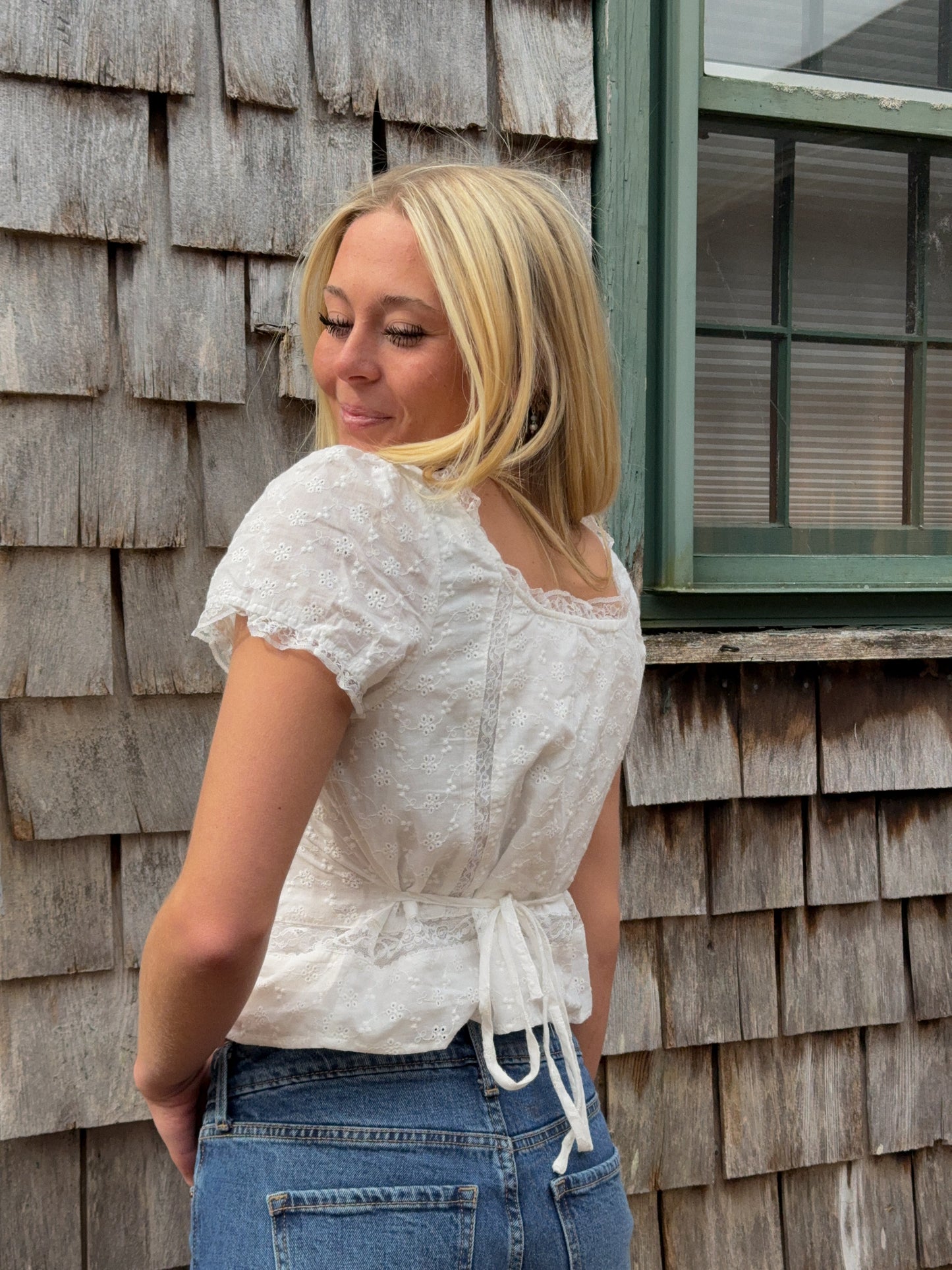 DAISY LACE BLOUSE