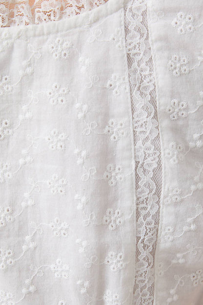DAISY LACE BLOUSE